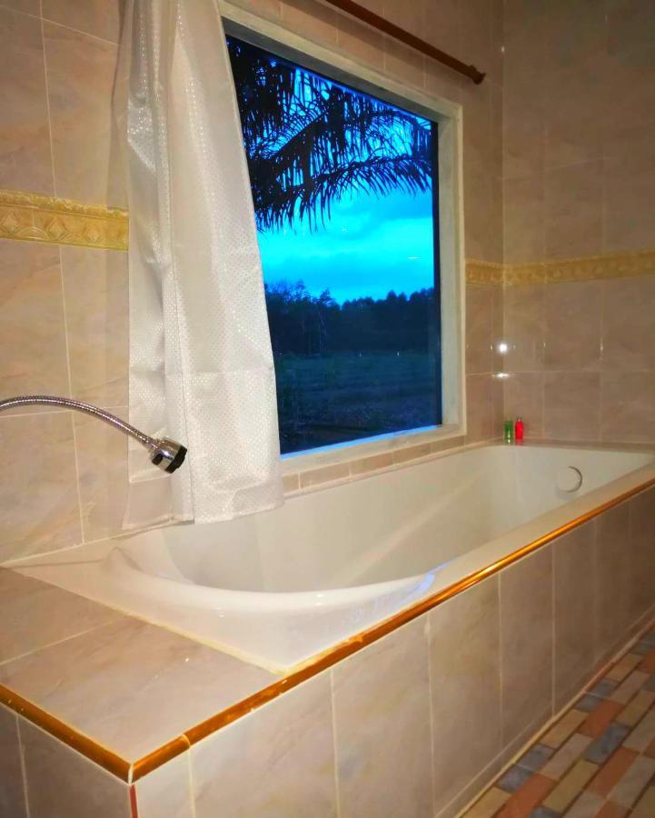 View Dao Jantra Hotel Chachoengsao Luaran gambar